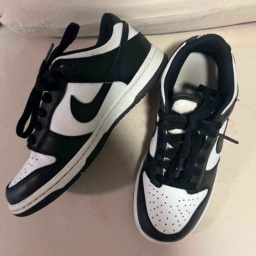 Nike Kids Black and White Low-Top Sneakers